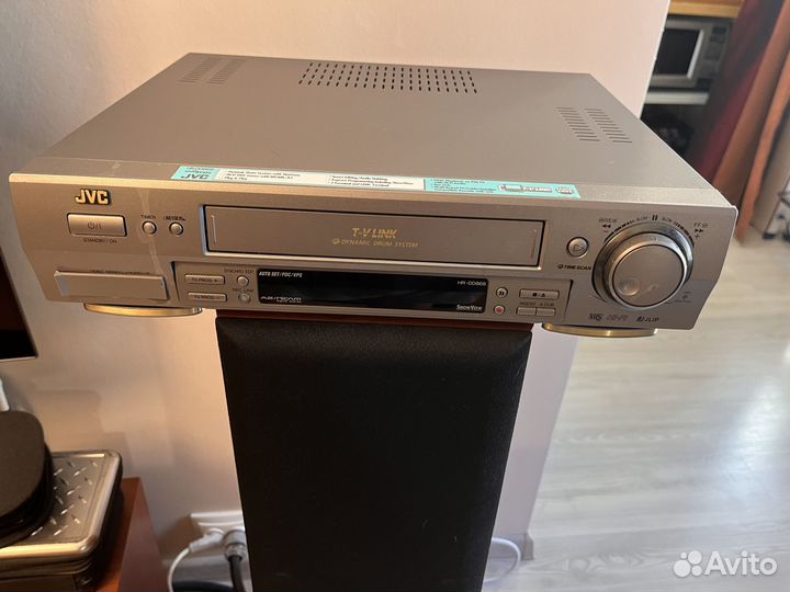 Видеомагнитофон JVC HR-DD868 Hi-Fi stereo