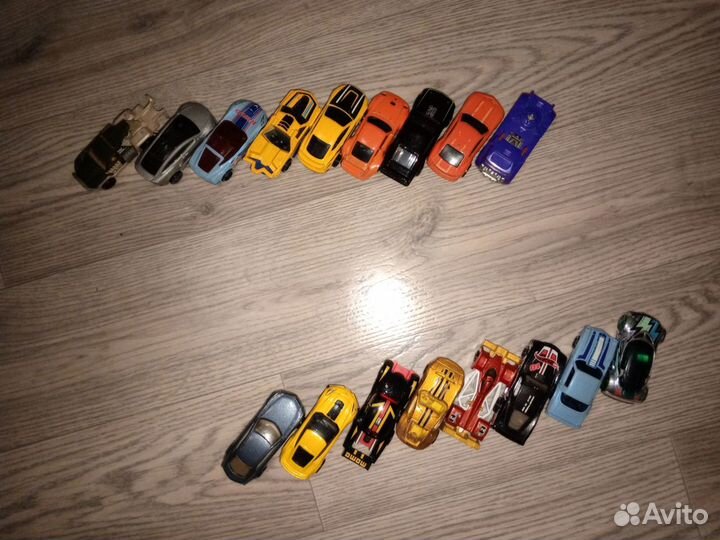 Hot wheels машинки