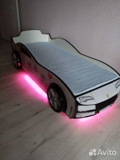 Детская кровать машина с подсветкой с пультом