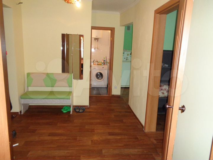 2-к. квартира, 66 м², 4/10 эт.