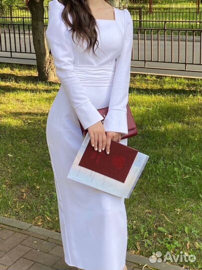 Платье
