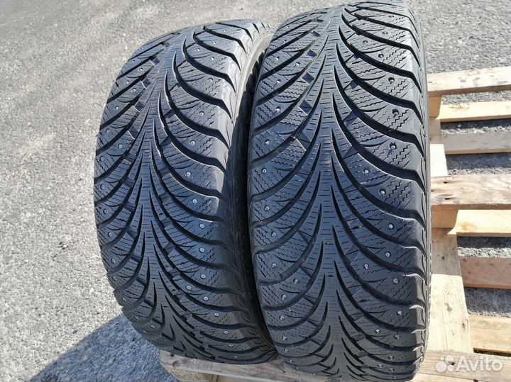 Goodyear UltraGrip Extreme 195/65 R15 97L