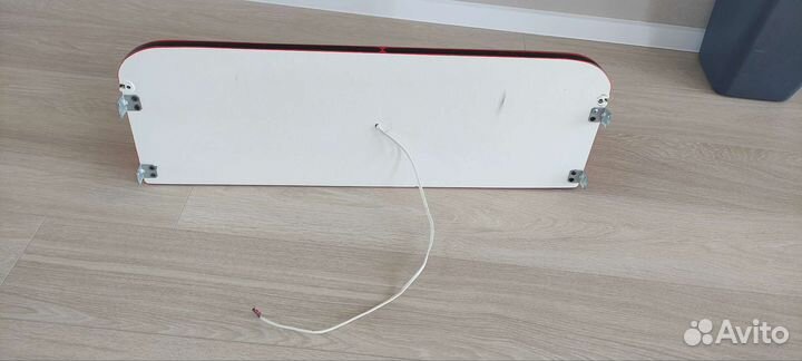 Передняя часть от кровати машины