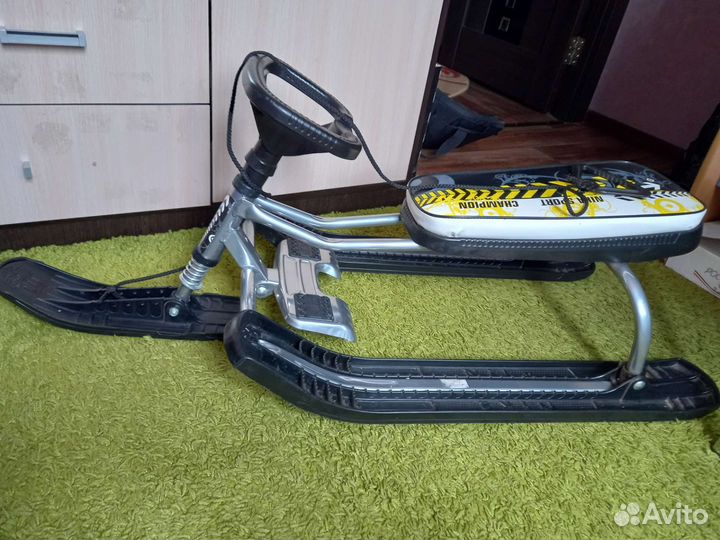 Детский снегокат