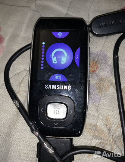 Samsung YP-T9B 1 Gb не рабочий + кабель Mp3-плеер