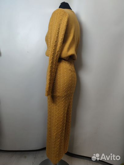 Женский костюм р М