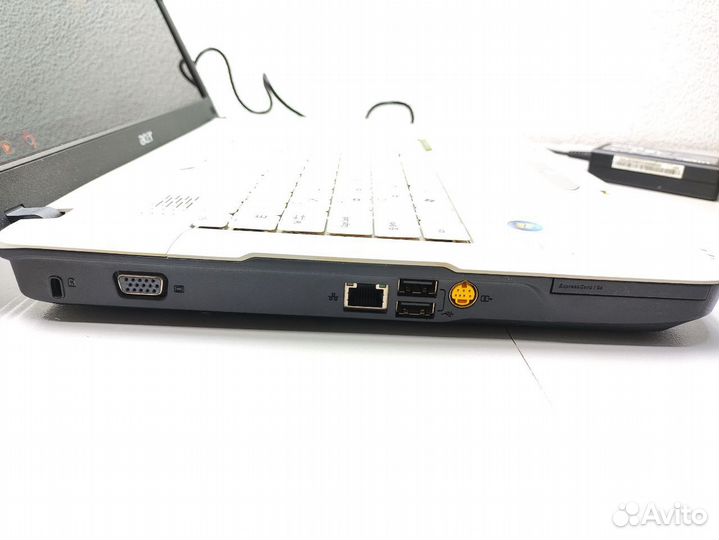 Простой ноутбук для учёбы