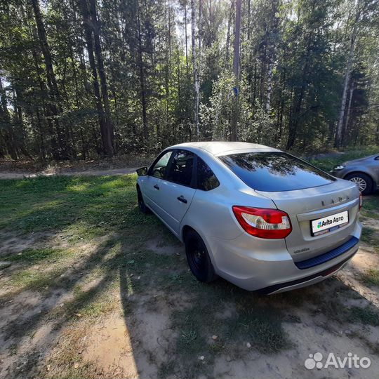 LADA Granta 1.6 МТ, 2021, 88 500 км