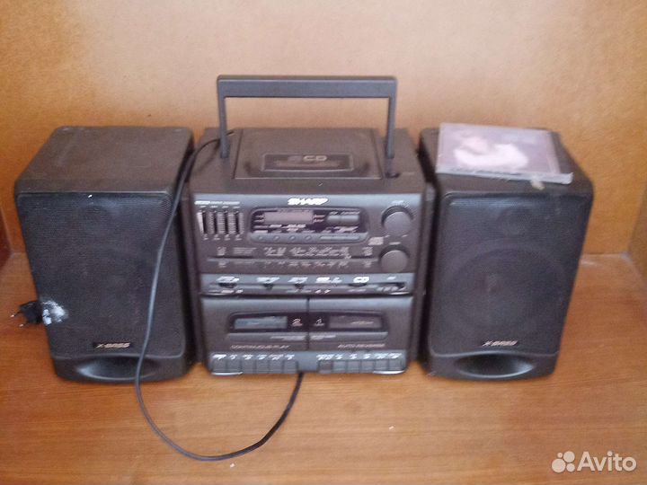 Продам магнитофон