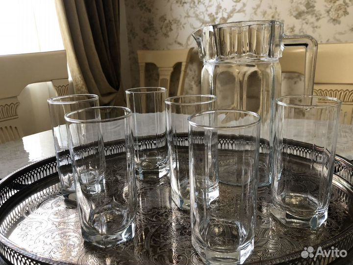 Стаканы с графином