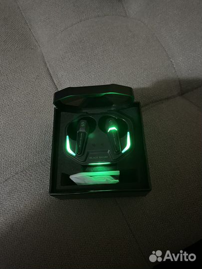 Беспроводные наушники