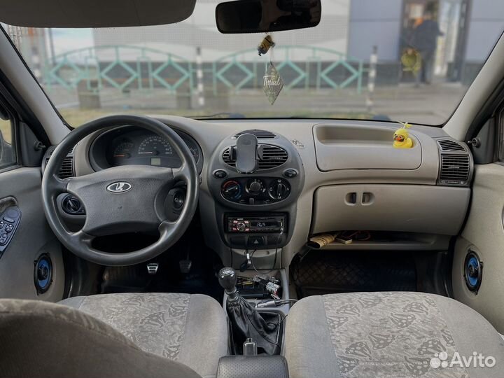 LADA Kalina 1.6 МТ, 2006, 235 000 км