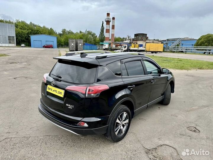Toyota RAV4 2.5 AT, 2019, 82 000 км