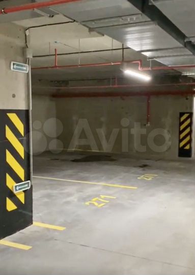 Машиноместо, 13 м²