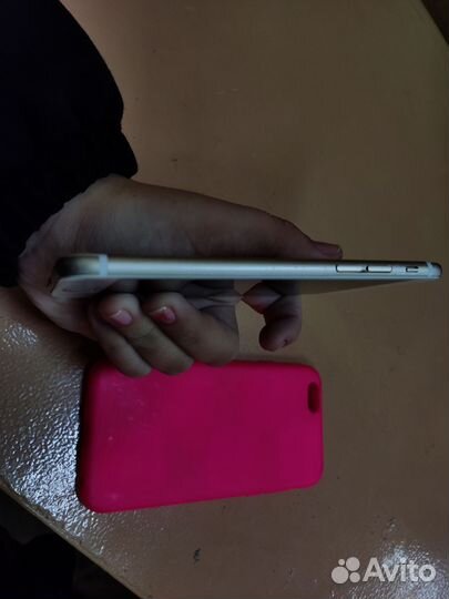 iPhone 6, 32 ГБ