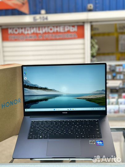 15.6 Honor MagicBook 15 BMH-WDQ9HN (5301afvt)