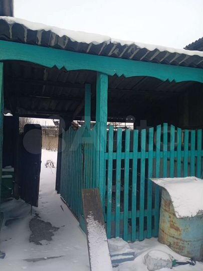 Дом 25 м² на участке 8 сот.