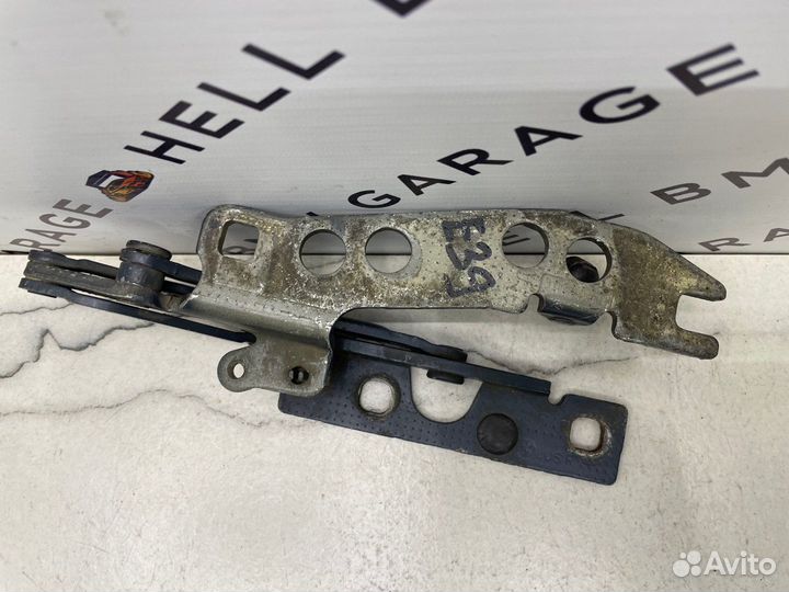 Петля капота правая Bmw E39