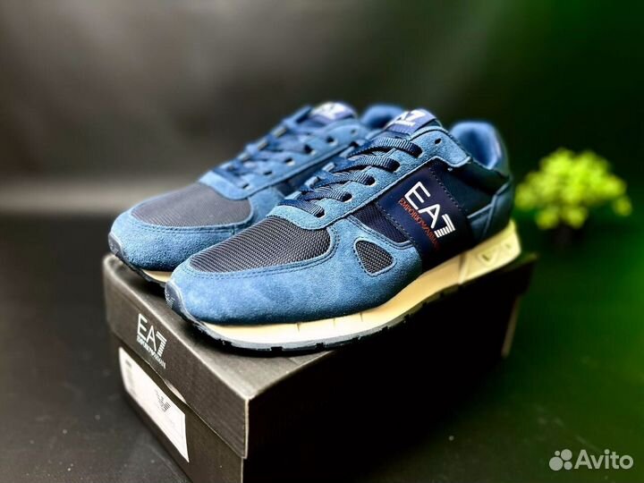 Кроссовки Armani