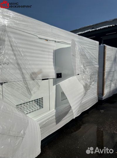 Дизельный генератор 460кВт в кожухе
