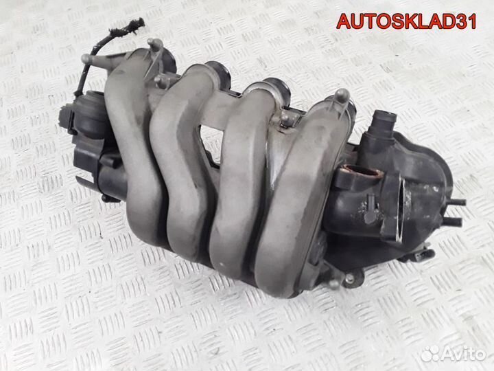 Коллектор впускной VW Passat B6 2.0 BLR 06F133210K