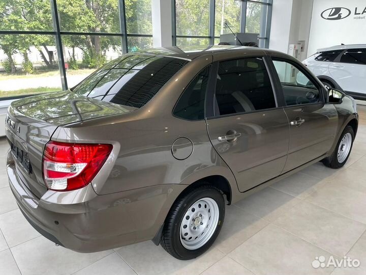 LADA Granta 1.6 МТ, 2024