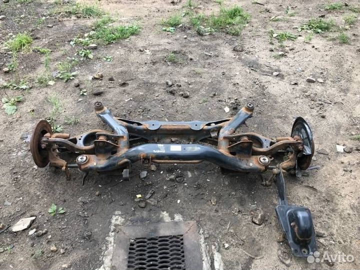 Подрамник задний Skoda Superb 3T 2.0 clja TDI 2012