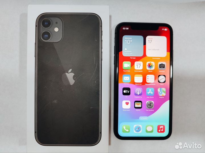 iPhone 11, 64 ГБ