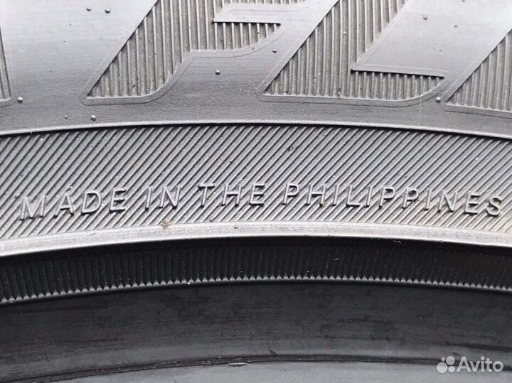 Yokohama Advan Fleva V701 225/45 R17 94W