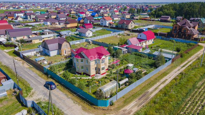 Дом 130 м² на участке 11,8 сот.