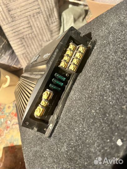 Сабвуфер с коробом и усилителем