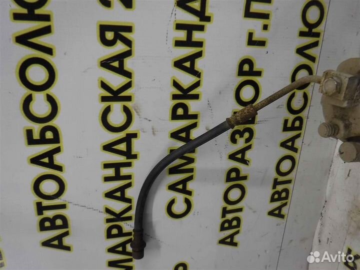 Шланг тормозной задний Jeep Grand Cherokee (WK2)