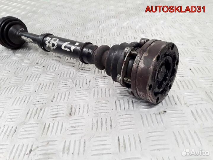 Привод передний левый VW Passat B5 8D0407271AQ