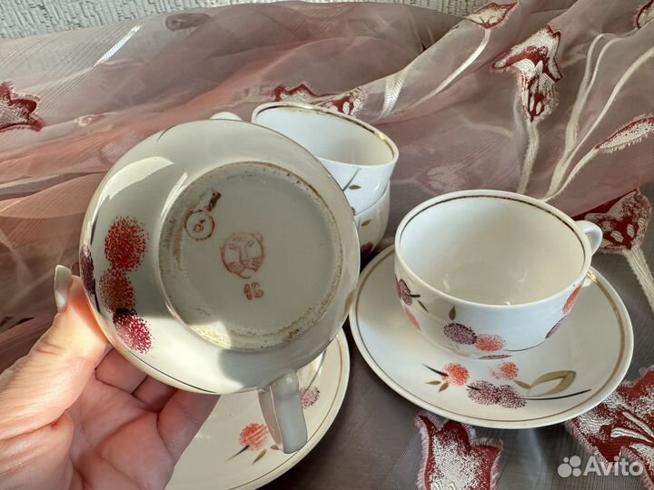 Чайные чашки с блюдцами СССР