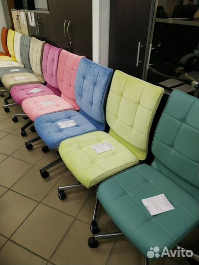 Кресло на колесах ткань