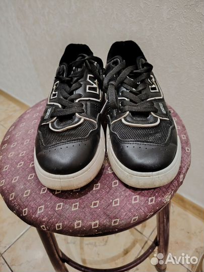 Кроссовки женские 38 размер