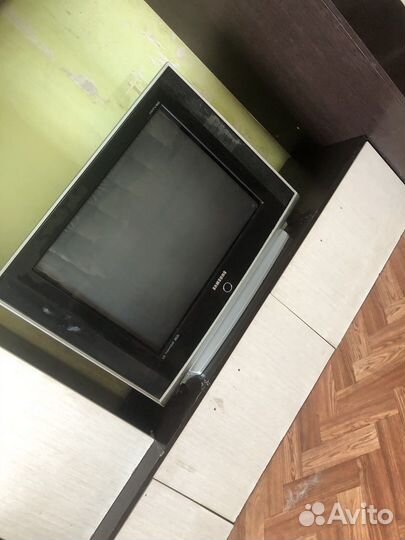 Телевизор samsung