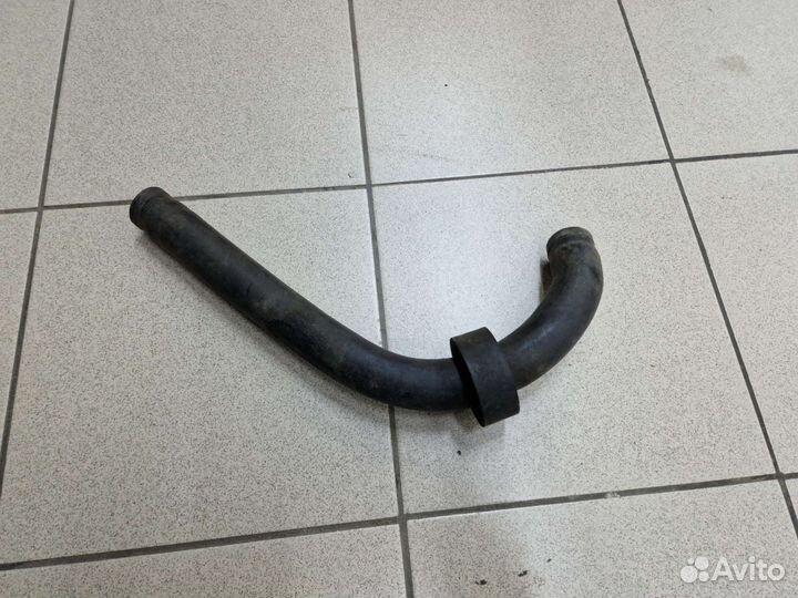 Патрубок радиатора Ауди 100/А6 С4 2.0 4A0121055E