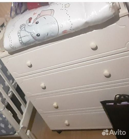 Пеленальный столик на комод