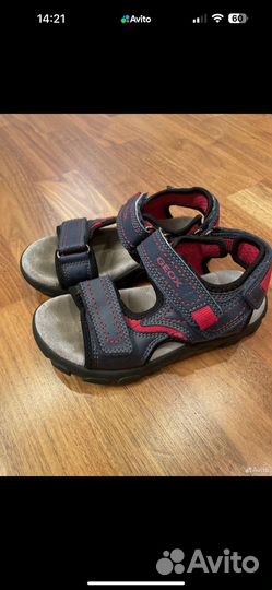 Сандалии для мальчика geox 27