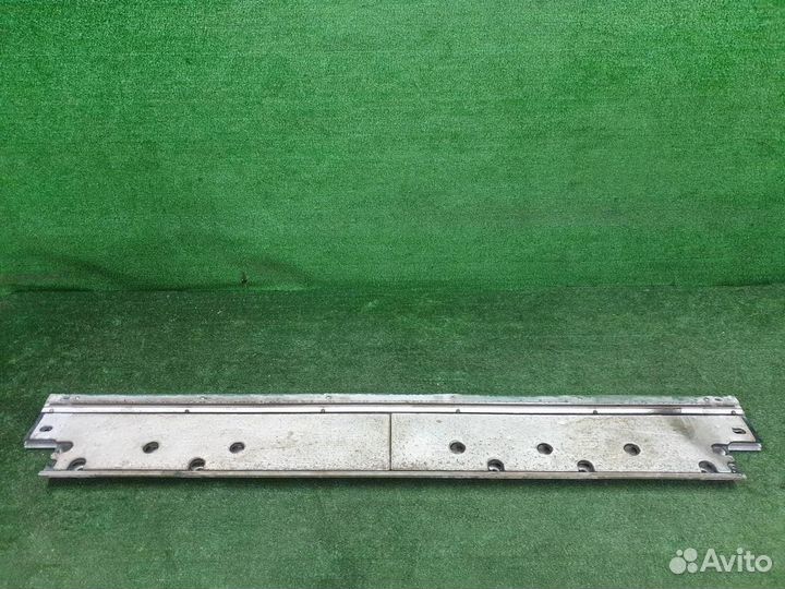 Б/У Б/У Накладка порога левая Mercedes G W463