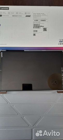 Планшет Lenovo tab m10 fhd plus