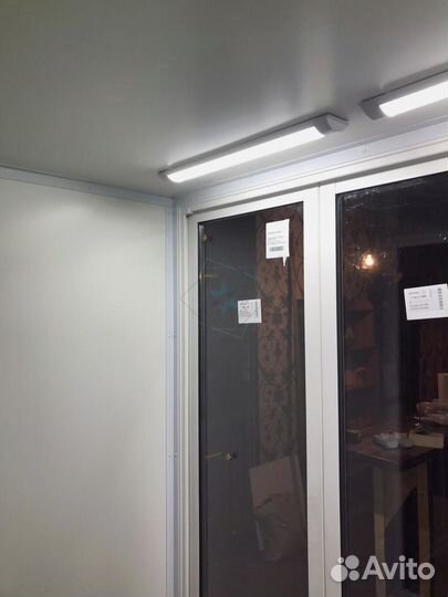 Холодильная камера для цветочного магазина