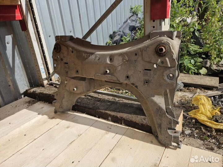 Подрамник передний Renault Megane 2 1.6 K4M 2004