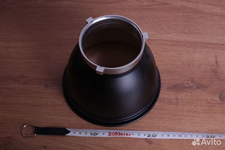 Деталь плафон импульсный свет, прожектор