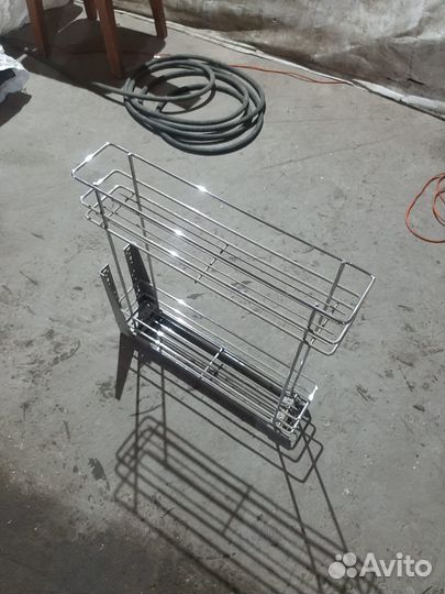 Бутылочница выдвижная