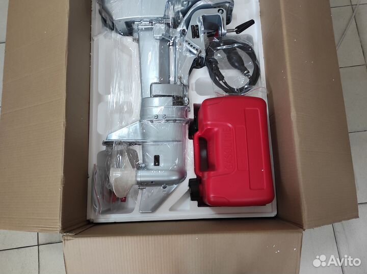 Лодочный мотор Sharmax SM9,8HS