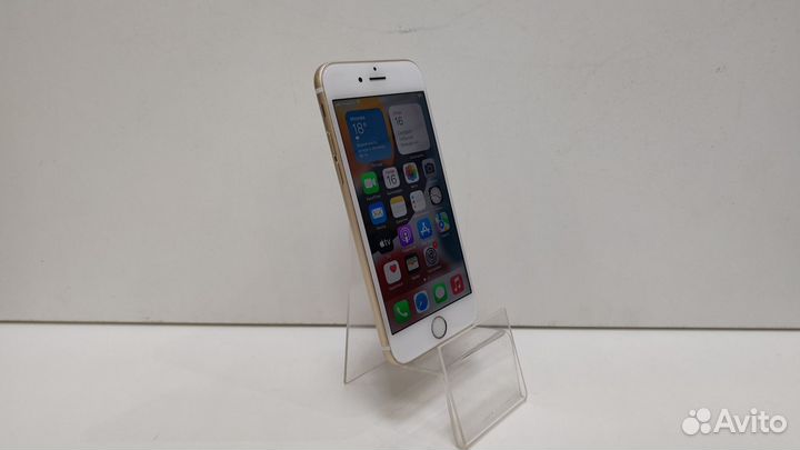 Мобильный телефон Apple iPhone 6S 2/32 GB