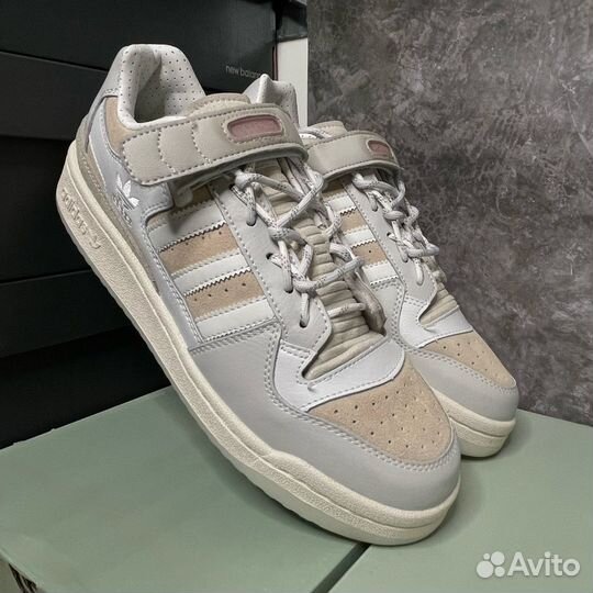 Adidas Forum 84