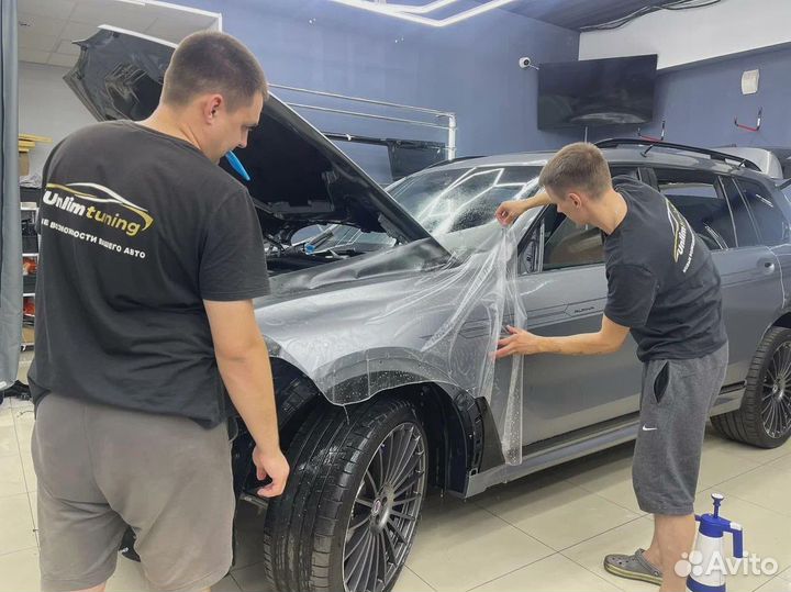 Оклейка премиум плёнкой BMW кузов + крыша